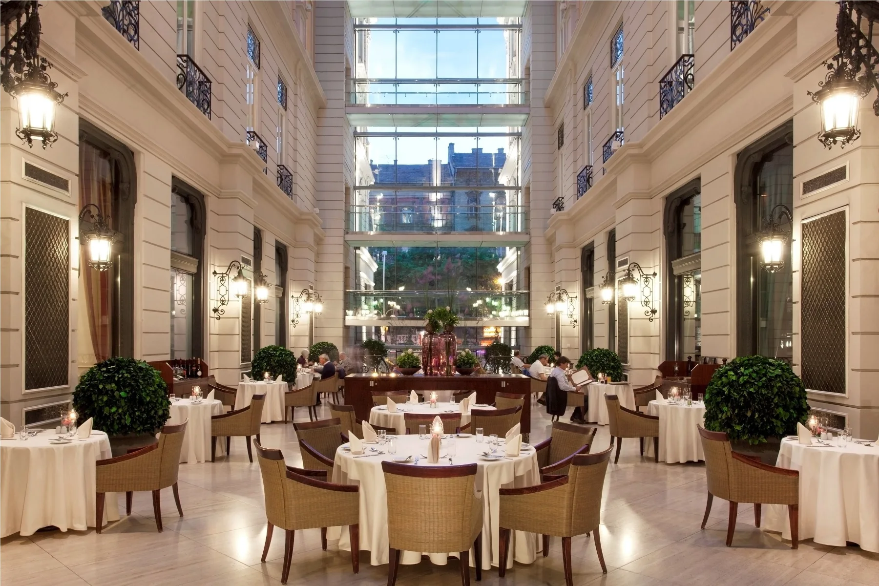 Corinthia Budapest — 2da82525