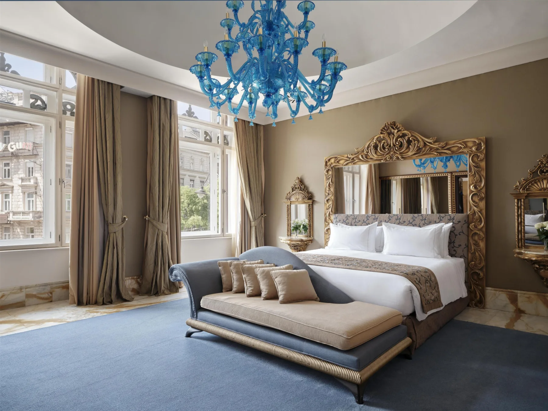 Anantara New York Palace Budapest Hotel — 0d08b2be (1)